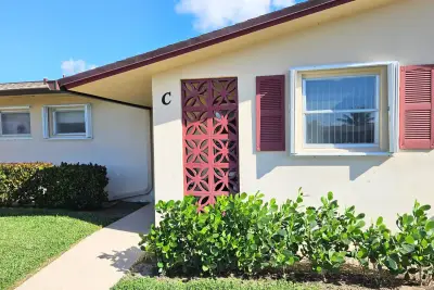 2950 Crosley Dr E #C, West Palm Beach: photo 1 of 27