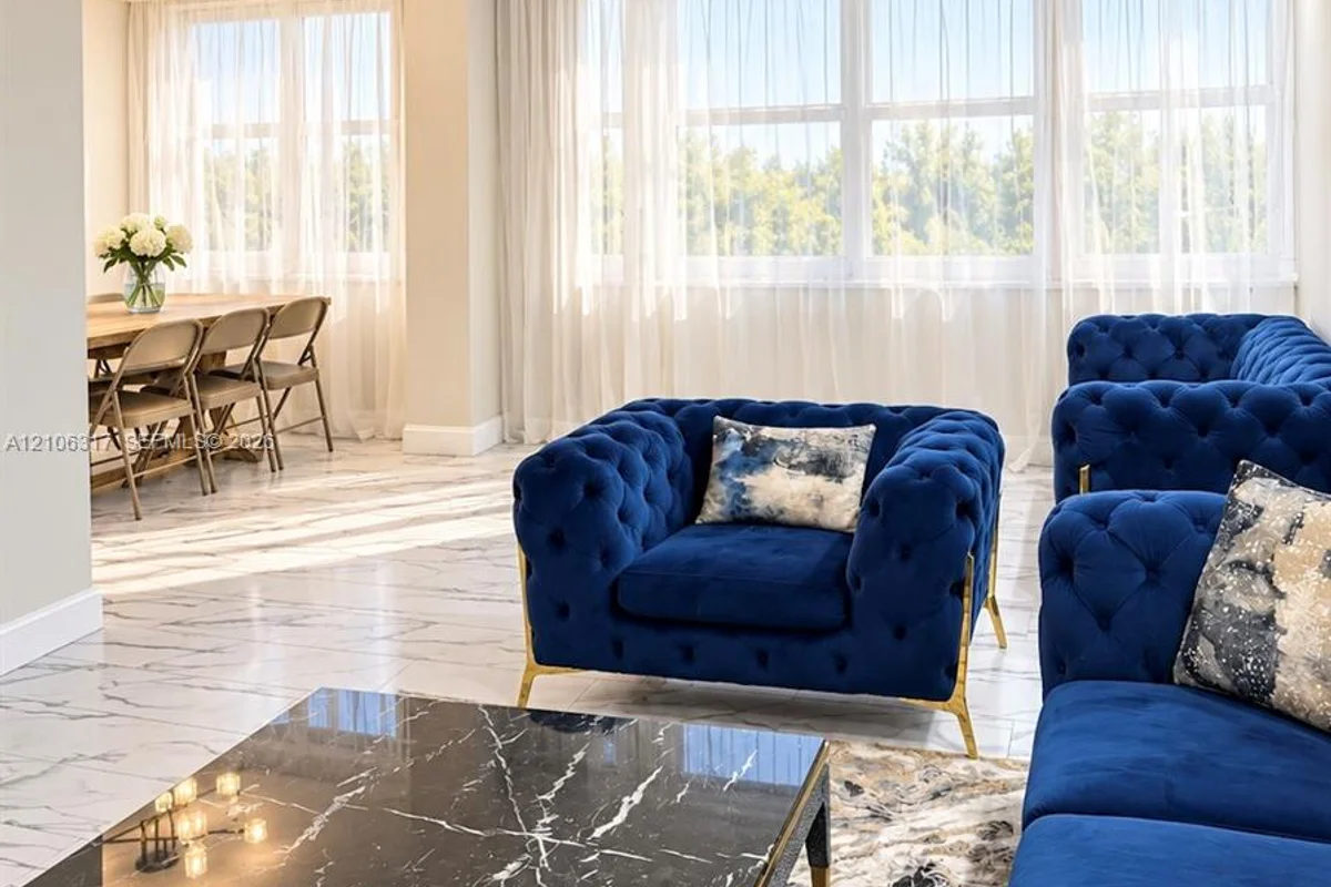 251 174th St #1415, Sunny Isles Beach: photo 1 of 10