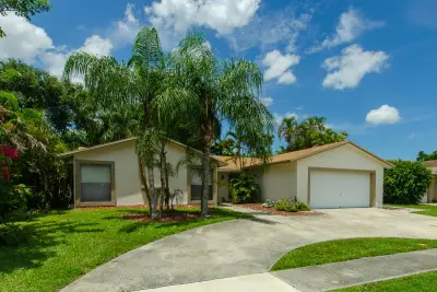 10953 Winding Creek Ln, Boca Raton: photo 1 of 25