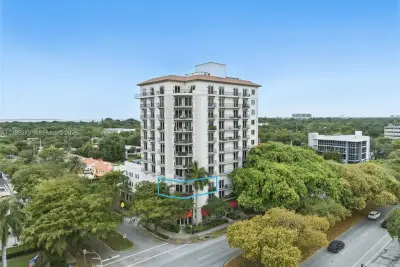 2701 SW 3rd Ave #303, Miami: photo 1 of 30