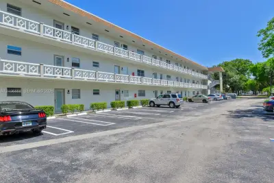 3506 NW 49th Ave #508, Lauderdale Lakes: photo 1 of 36