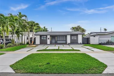4204 Van Buren St, Hollywood: photo 1 of 41