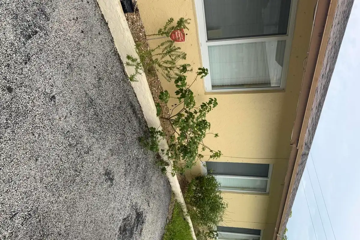 2648 NE 3rd St NE, Boynton Beach: photo 1 of 1
