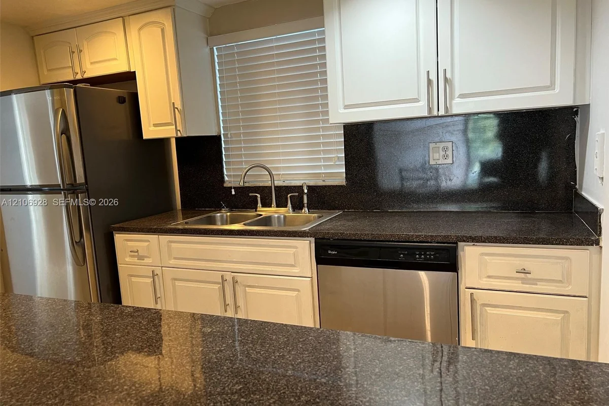 1900 N Congress Ave #411, West Palm Beach: photo 1 of 23