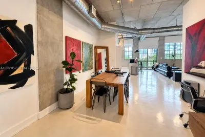 410 NW 1st #504, Fort Lauderdale: photo 1 of 15