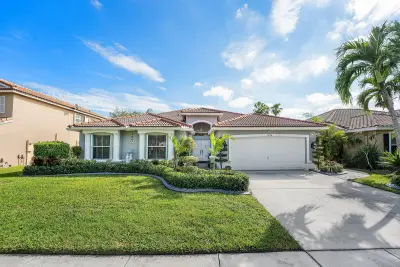 5696 Muirfield Village Cir, Lake Worth: photo 1 of 63
