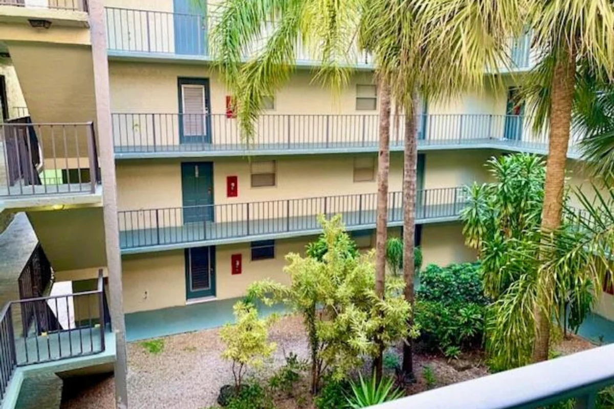 1830 SW 81st Ave #4317, North Lauderdale: photo 1 of 17