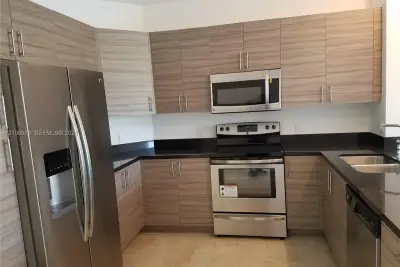 2574 SW 81st Ter #2576, Miramar: photo 1 of 22