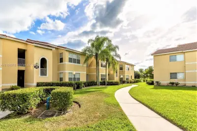 12650 Vista Isles Dr #914, Sunrise: photo 1 of 15
