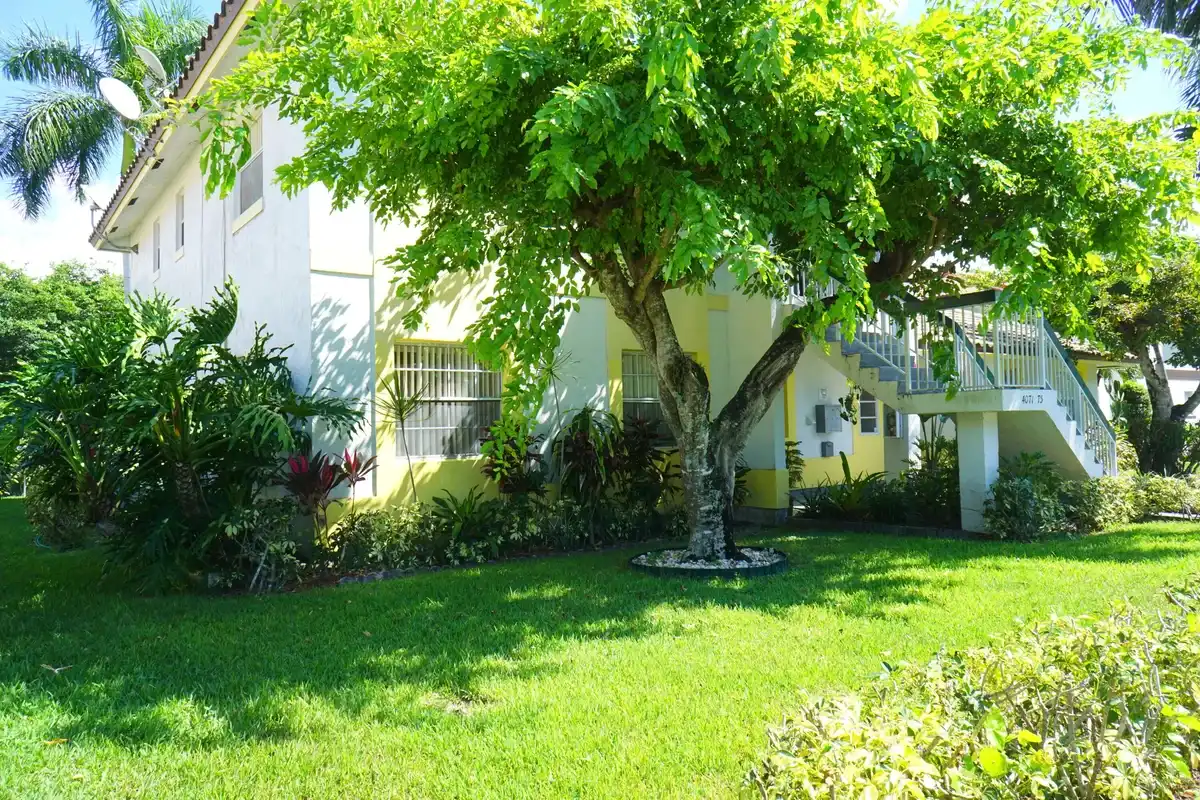 4071 NW 114th Ave #4073, Coral Springs: photo 1 of 37