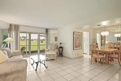 3951 Via Poinciana #114, Lake Worth: photo 1 of 35