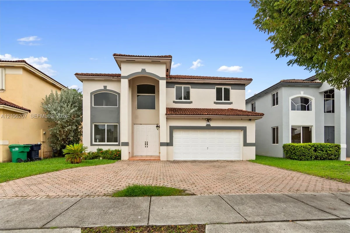 5776 SW 166th Ct, Miami: photo 1 of 35