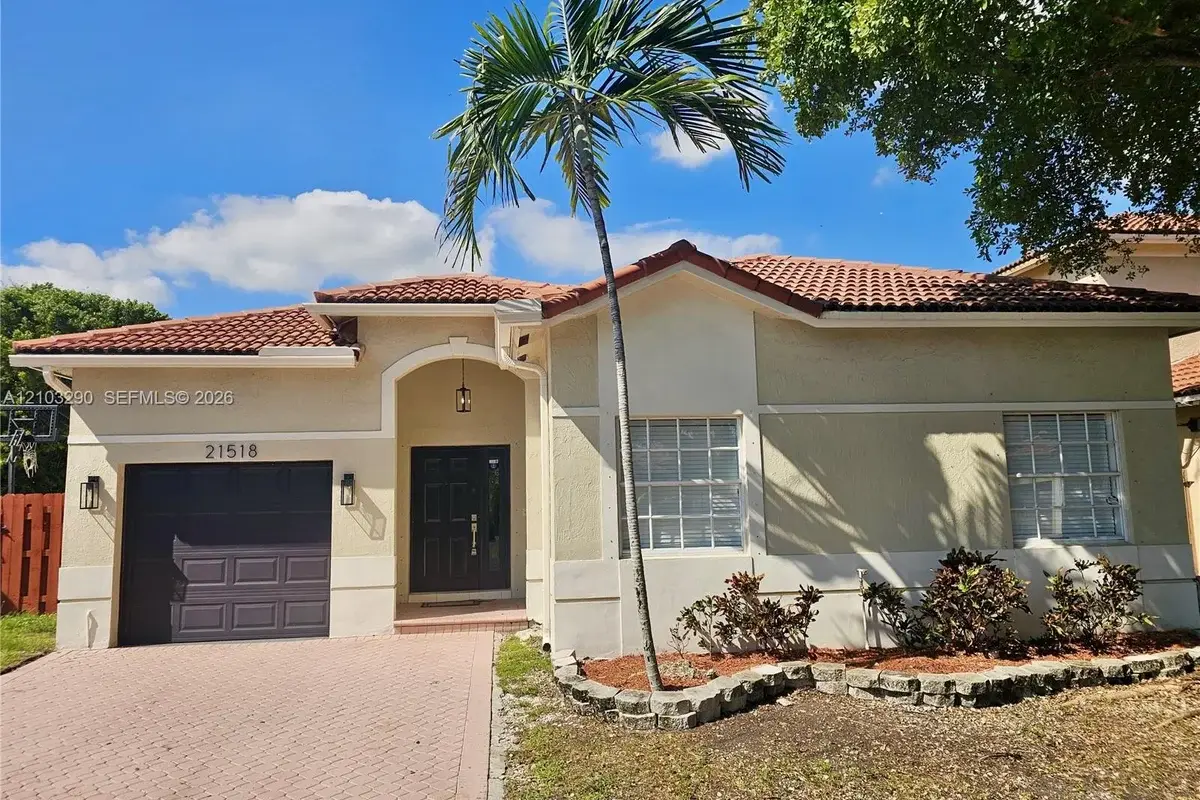 21518 SW 90th Ave, Cutler Bay: photo 1 of 21