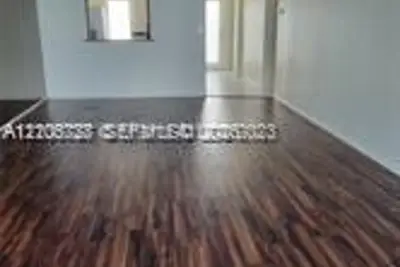1075 NE Miami Gardens Dr #509, Miami: photo 1 of 14