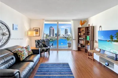 437 Golden Isles Dr #15F, Hallandale Beach: photo 1 of 28