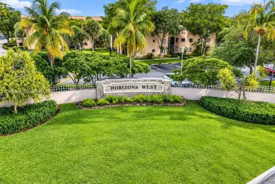 8760 SW 133rd Ave Rd #403, Miami: photo 1 of 54