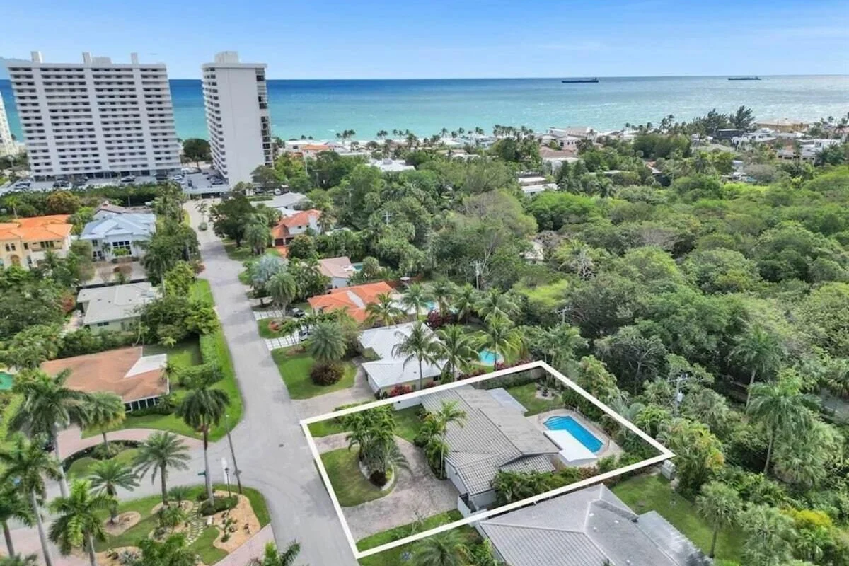 3036 NE 19th St, Fort Lauderdale: photo 1 of 50