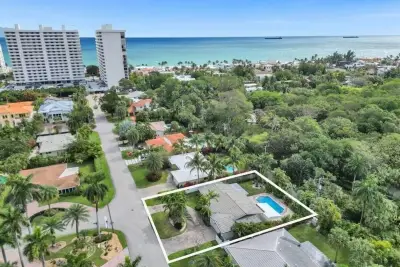 3036 NE 19th St, Fort Lauderdale: photo 1 of 50