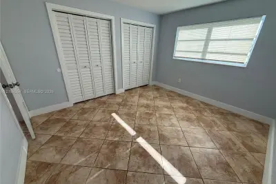 7600 SW 82nd St #J114, Miami: photo 1 of 6