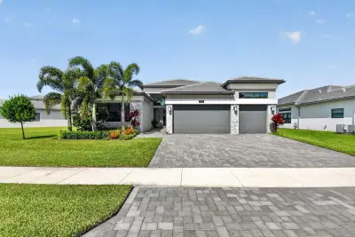 11185 White Balsam Ave, Boynton Beach: photo 1 of 65