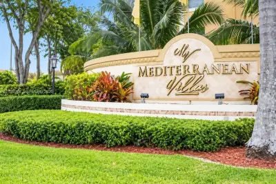 6296 NW 186th St #201, Hialeah: photo 1 of 1