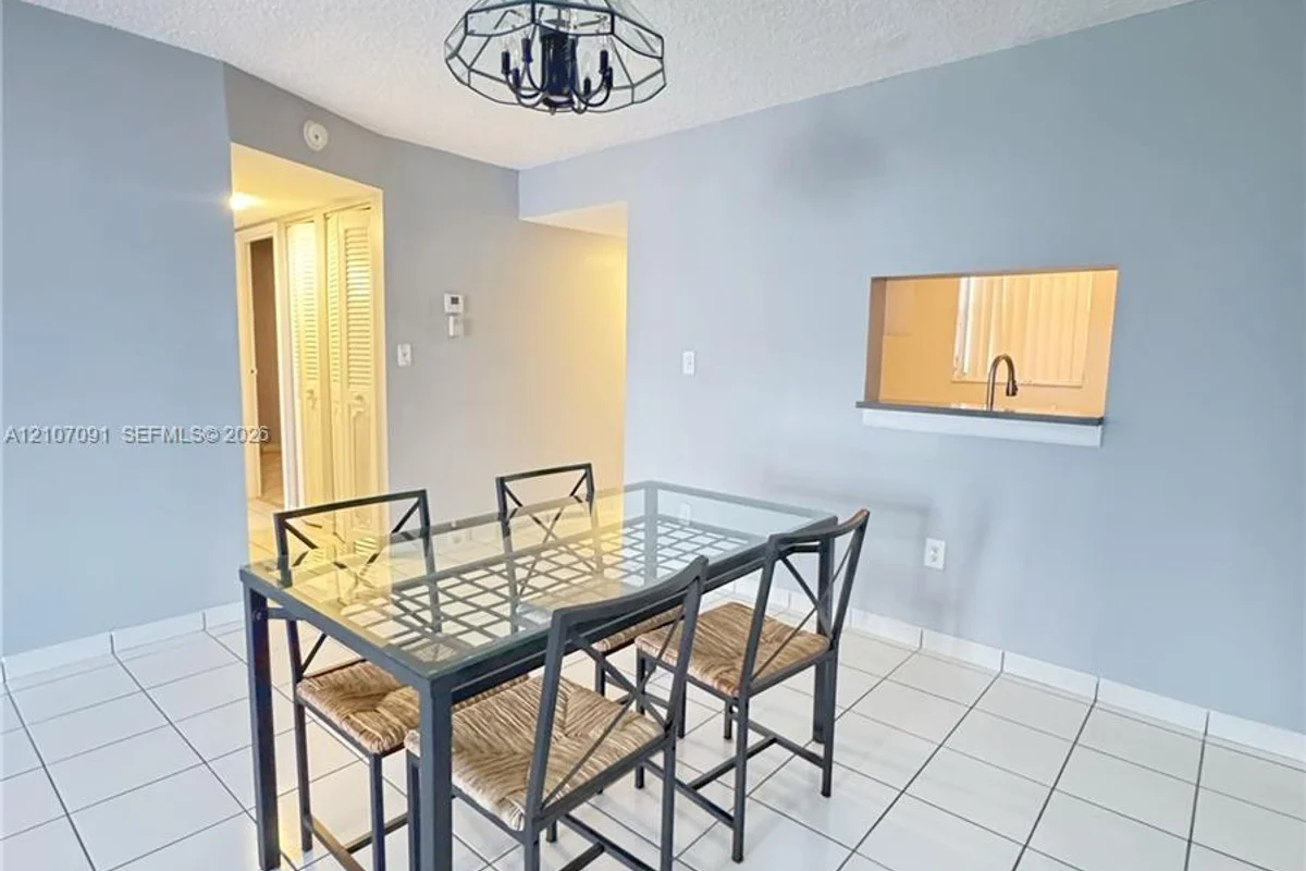 2800 Somerset Dr #115J, Lauderdale Lakes: photo 1 of 14