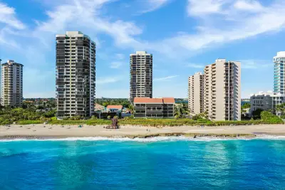 4100 N Ocean Dr #201, Riviera Beach: photo 1 of 2