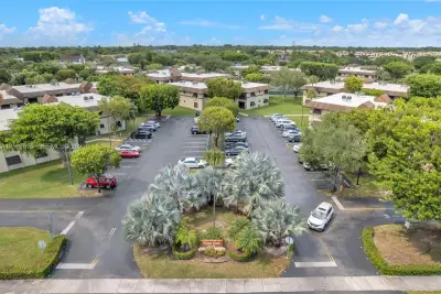 7975 SW 86th St #224, Miami: photo 1 of 21