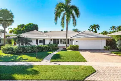 744 Peachtree Ln, Boca Raton: photo 1 of 47