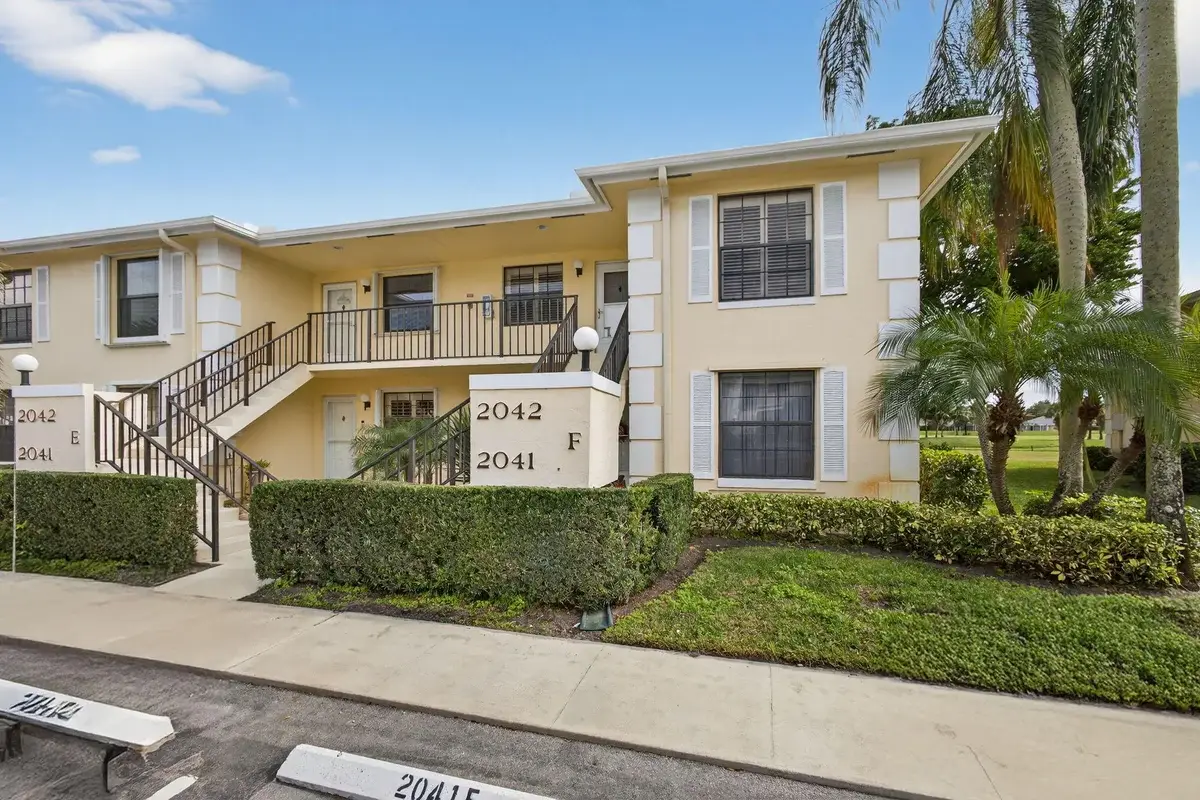2041 Keystone Dr #F, Jupiter: photo 1 of 63
