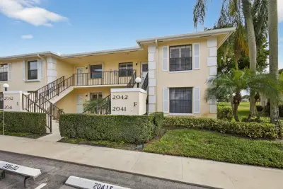 2041 Keystone Dr #F, Jupiter: photo 1 of 63