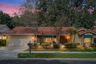 1725 Lakeshore Cir, Weston: photo 1 of 52