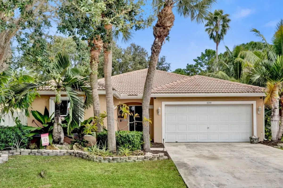 6214 Sand Hills Cir, Lake Worth: photo 1 of 2