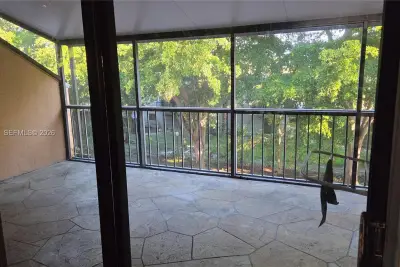 450 Commodore Dr #311, Plantation: photo 1 of 11