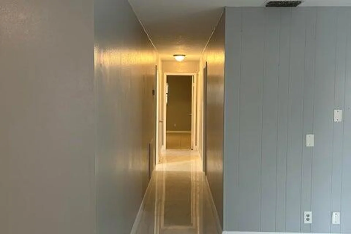 730 NW 19th St #A, Fort Lauderdale: photo 1 of 10