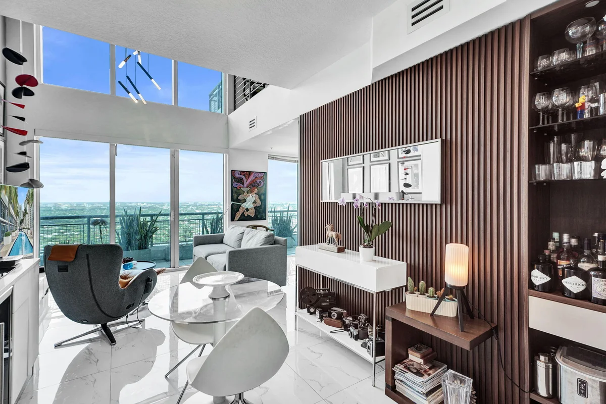 60 SW 13th St #3411, Miami: photo 1 of 49
