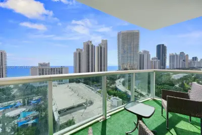 19370 Collins Ave #1601, Sunny Isles Beach: photo 1 of 15