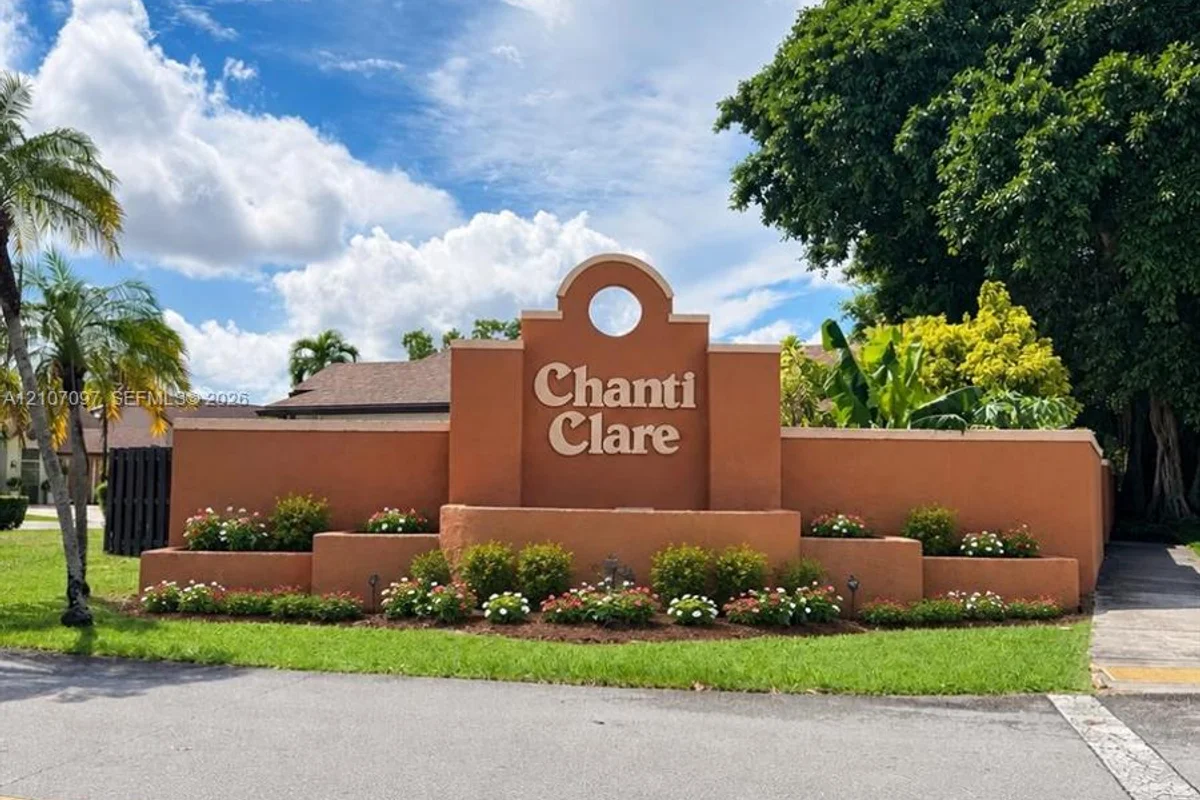 12927 SW 251st St, Homestead: photo 1 of 1