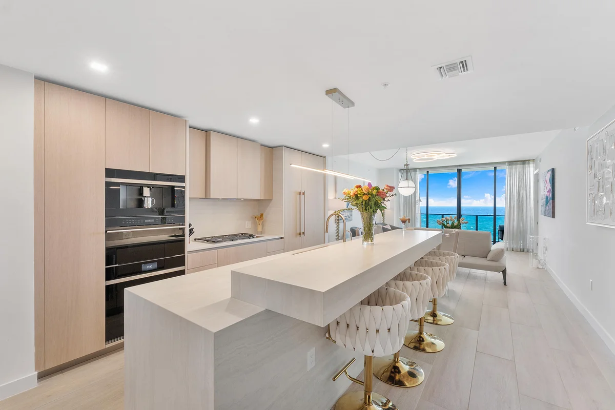900 N Ocean Blvd #1204, Pompano Beach: photo 1 of 36
