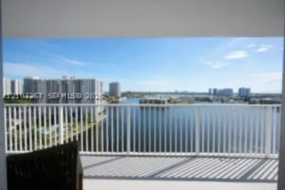 2851 NE 183rd St #1617E, Aventura: photo 1 of 19