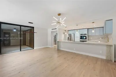 20441 NE 30th Ave #202-9, Aventura: photo 1 of 42