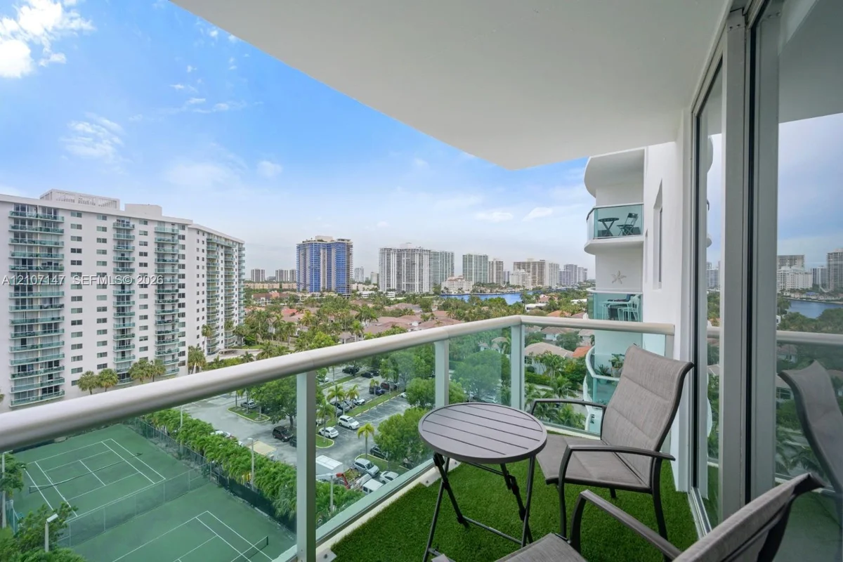 19370 Collins Ave #1108, Sunny Isles Beach: photo 1 of 15