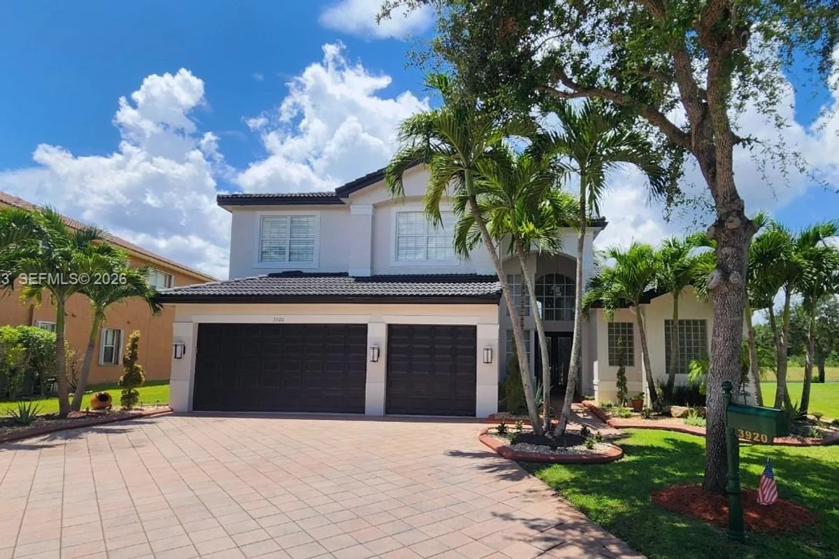 3920 SW 195th Ter, Miramar: photo 1 of 76