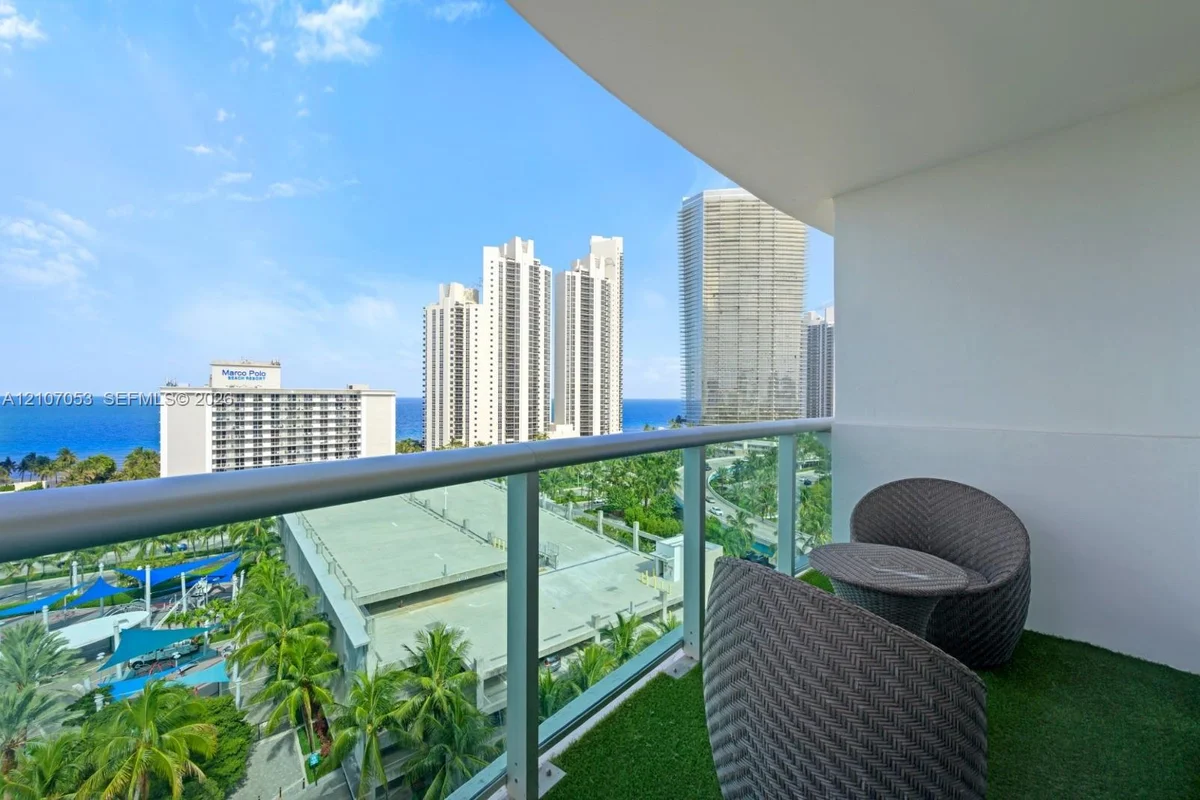 19370 Collins Ave #1403, Sunny Isles Beach: photo 1 of 16