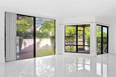 9983 W Atlantic Blvd, Coral Springs: photo 1 of 34