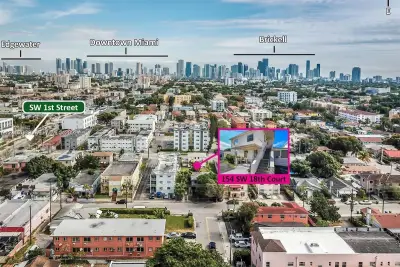 154 SW 18th Ct #2, Miami: photo 1 of 17