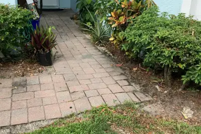 5166 SE White Oleander, West Palm Beach: photo 1 of 3