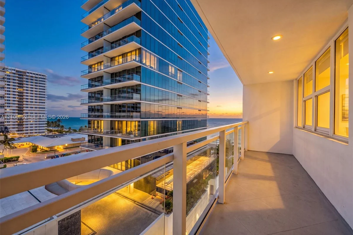 2030 S Ocean Dr #723, Hallandale Beach: photo 1 of 27