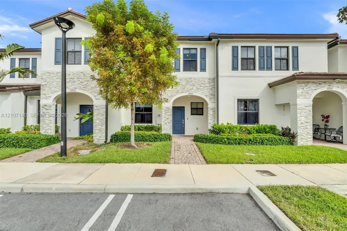 12953 SW 232 Ln, Homestead: photo 1 of 46