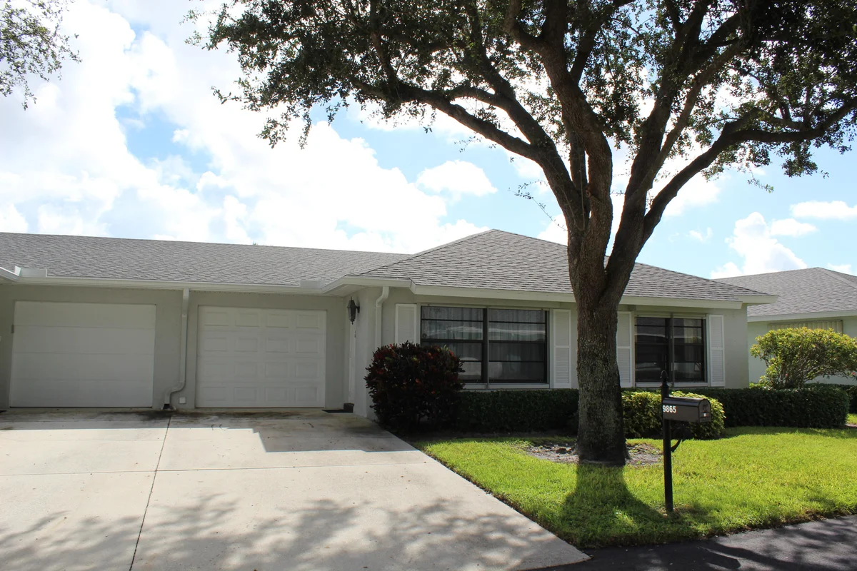9865 Tabebuia Tree Dr #B, Boynton Beach: photo 1 of 15
